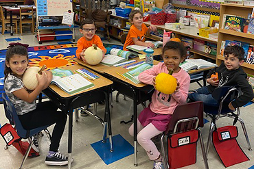 Mrs. Schillinger's Kindergarten Students Learn About Pumpkins - image001