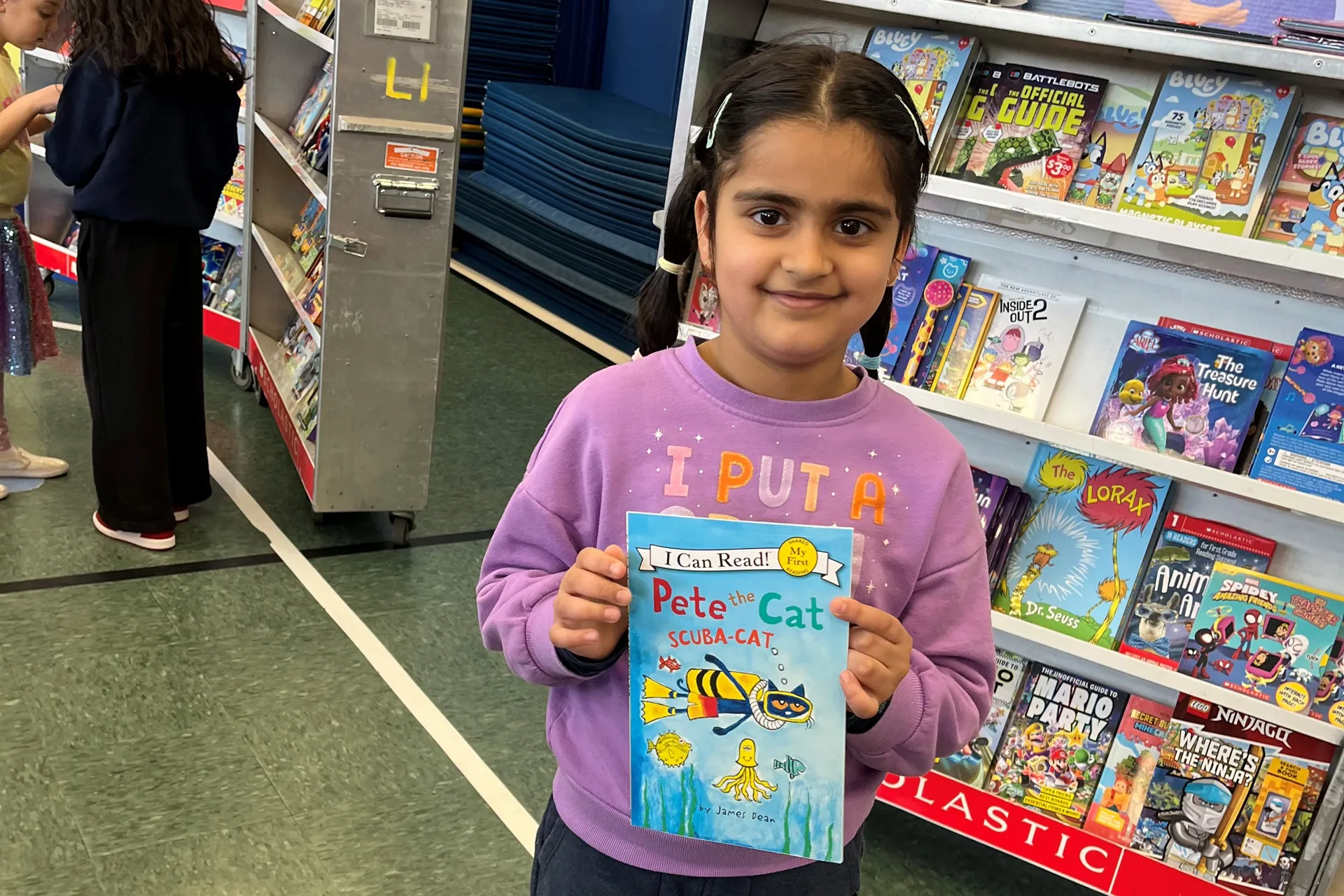 Ms. Croce's Second Graders Visit the PTA Scholastic Book Fair - image002 Ms. Croce's Second Graders Visit the PTA Scholastic Book Fair - image002