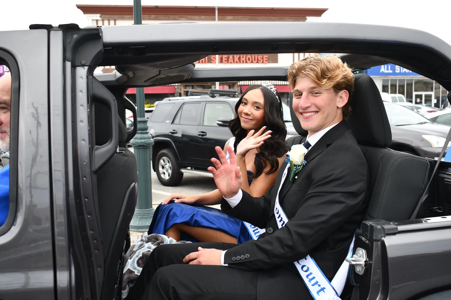 School Spirit Shines at Division Avenue Homecoming - image009